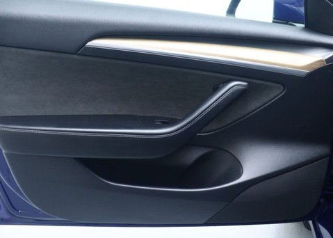 Tesla Model 3 Standard Range Plus Saloon 4dr Electric Auto RWD (241 bhp) 44