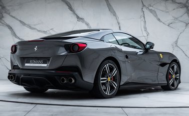Ferrari Portofino 8