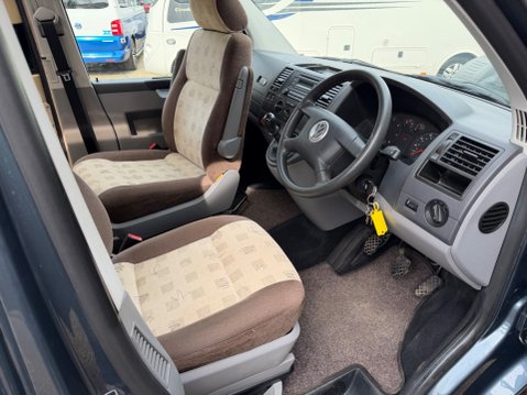 Auto-Sleepers Trident 2 / 4 BERTH LOW MILEAGE HIGH TOP 11