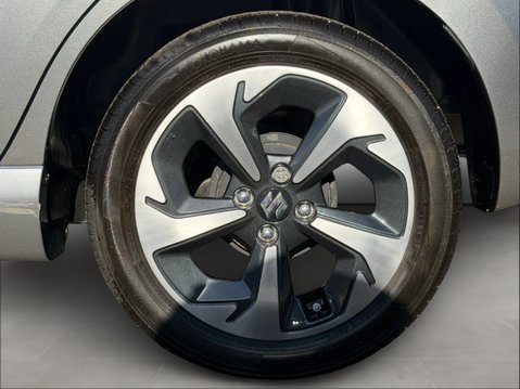 Suzuki Swift 1.2 Mild Hybrid Ultra 5dr CVT 14