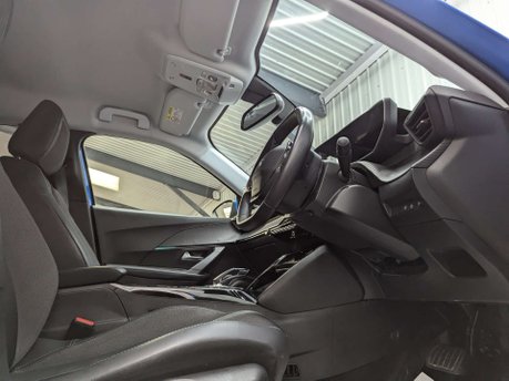 Peugeot 2008 2008 Allure Premium EV 5dr 50