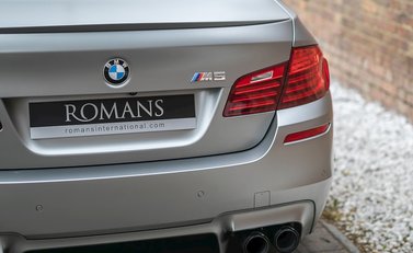 BMW M5 30 Jahre Edition 24