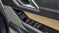 Land Rover Range Rover Velar 2.0 D240 SE SUV 5dr Diesel Auto 4WD Euro 6 (s/s) (240 ps) 35