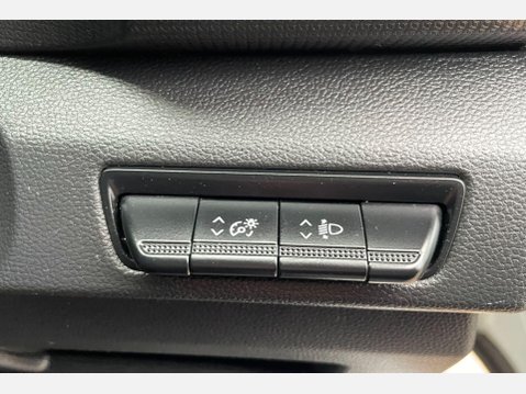 Renault Trafic 2.0 dCi Blue LH30 Business Panel Van 5dr Diesel Manual L2 H2 Euro 6 (s/s) ( 26