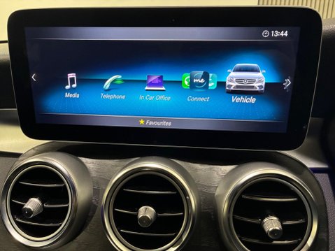 Mercedes-Benz C Class 2.0 C220d AMG Line (Premium) G-Tronic+ Euro 6 (s/s) 4dr 45
