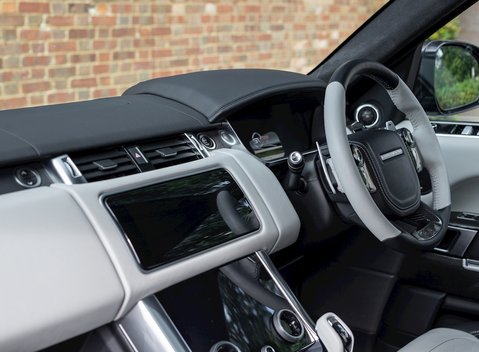 Land Rover Range Rover Sport 5.0 SVR 17