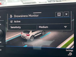 Volkswagen T-Roc 1.5 T-Roc Match TSI S-A 5dr 38