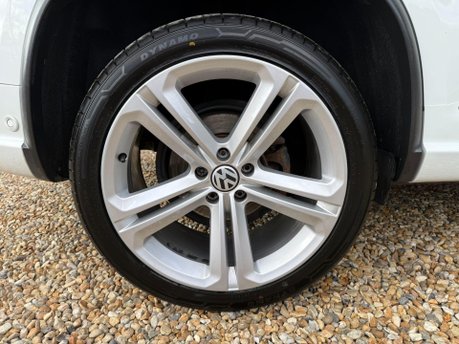 Volkswagen Tiguan 2.0 TDI BlueMotion Tech R-Line Edition DSG 4WD Euro 6 (s/s) 5dr 16