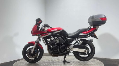 Yamaha FZS FAZER 600 2001 MK1 CLEAN PROJECT BIKE SPARES OR REPAIR 600CC 4