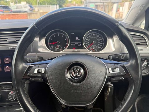 Volkswagen Golf 1.0 Golf SE TSi BlueMotion Technology 5dr 26