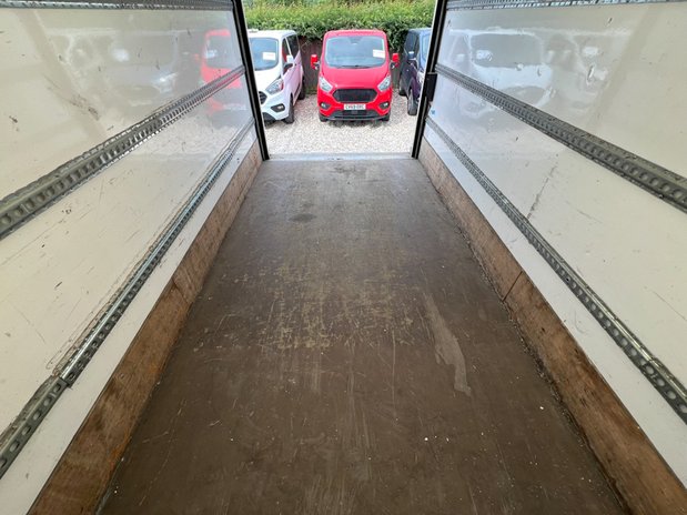 Iveco Daily Luton AUTO (SOLD) MWB L2 350 EURO 6 NO VAT 11