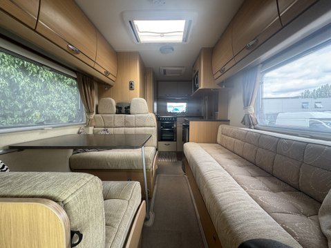Bessacarr E 5 Berth | 4 Belts | Dinette | Rear Kitchen| Side Bathroom | Vanlux 8