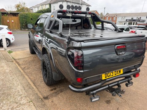Mitsubishi L200 2.5 DI-D Barbarian Pickup Double Cab 4dr Diesel Auto 4WD Euro 5 (LB) (175 p 9