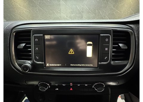 Vauxhall Vivaro 1.5 Turbo D 2700 Pro Panel Van 6dr Diesel Manual L1 H1 Euro 6 (s/s) (120 ps 57