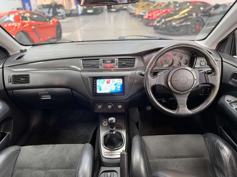 Mitsubishi Lancer 2.0 EVO VIII MR FQ-320 Saloon 4dr Petrol Manual (258 g/km, 326 bhp) 32