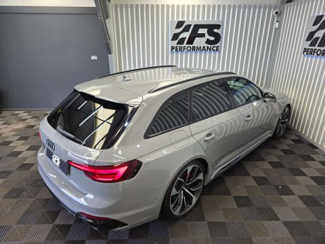 Audi RS4 2.9 TFSI V6 Estate 5dr Petrol Tiptronic quattro Euro 6 (s/s) (450 ps) 15