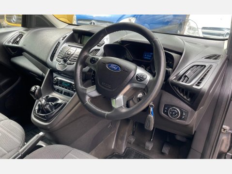 Ford Transit Connect 1.6 TDCi 240 Limited Panel Van 4dr Diesel Manual L2 H1 (128 g/km, 113 bhp) 28