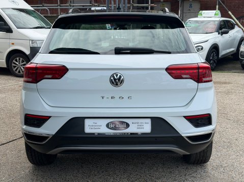 Volkswagen T-Roc SE TSI EVO 5
