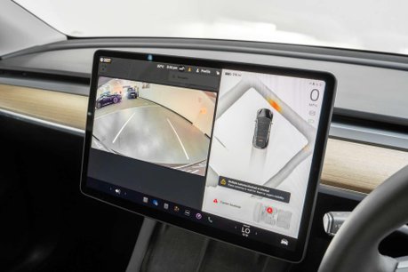 Tesla Model Y ModeL Y Performance AWD 4WD 5dr 27