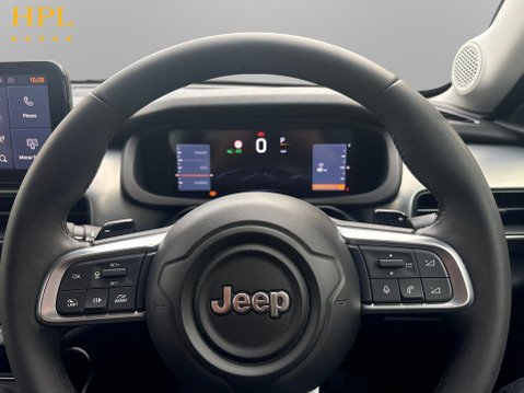 Jeep Avenger 1.2 e-Hybrid Summit SUV 5dr Petrol Hybrid e-DCT Euro 6 (s/s) (100 ps) Air C 26