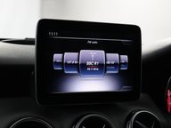 Mercedes-Benz GLA GLA 200 SPORT PREMIUM 39