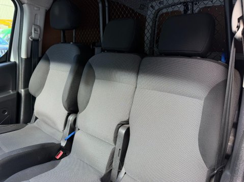 Peugeot Partner 1.6 BlueHDi 854 Professional Panel Van 5dr Diesel Manual L1 (112 g/km, 97.6 34