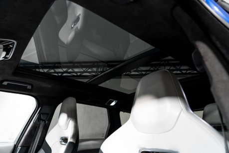 Land Rover Range Rover Sport SVR URBAN EDITION. URBAN EDITION. FIXED SIDE STEPS. PANO ROOF. PIXEL LEDS. 64