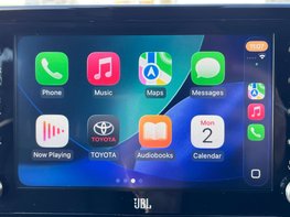 Toyota Yaris 1.5 Yaris Dynamic HEV CVT 5dr 36