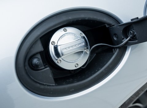 Porsche 911 GT3 TOURING (991.2) 33