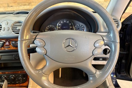 Mercedes-Benz CLK 3.2 CLK320 Elegance Coupe 2dr Petrol Automatic (250 g/km, 215 bhp) 53