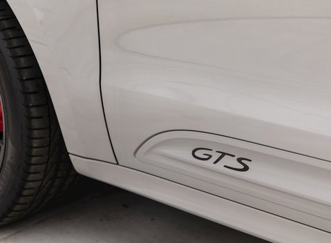 Porsche Macan GTS 27