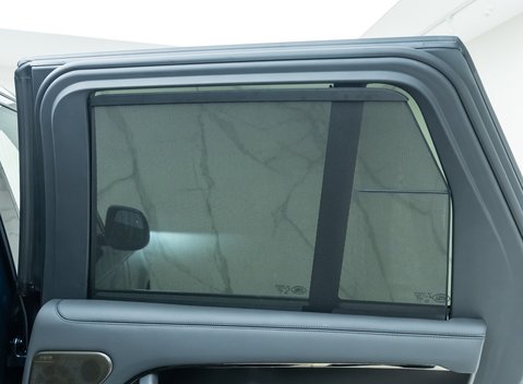 Land Rover Range Rover P530 SV 35