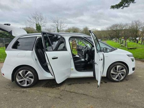 Citroen Grand C4 Picasso 1.6 THP Exclusive+ MPV 5dr Petrol EAT6 Euro 6 (s/s) (165 ps) 17