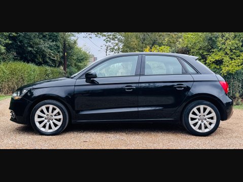 Audi A1 1.6 TDI Sport Sportback 5dr Diesel Manual Euro 5 (s/s) (105 ps) 3