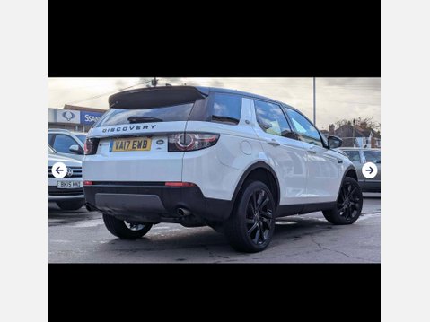 Land Rover Discovery Sport 2.0 TD4 HSE Black Auto 4WD Euro 6 (s/s) 5dr 10