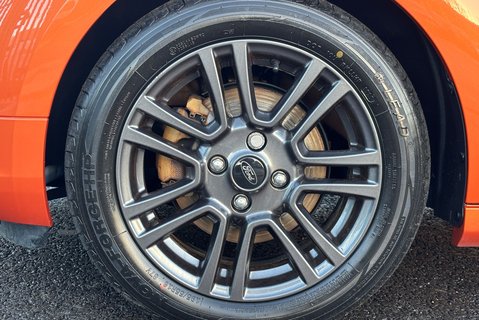 Ford Transit Courier Sport 1.0 Ecoboost - Sat Nav / Rear Camera 39