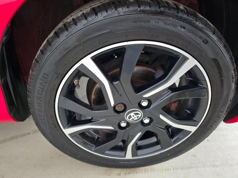 Toyota Yaris 1.33 Dual VVT-i Sport Euro 5 5dr Euro 5 45