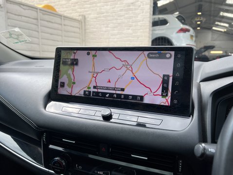 Nissan Qashqai 1.3 DIG-T MHEV N-Connecta SUV 5dr Petrol Hybrid XTRON Euro 6 (s/s) (158 ps) 29