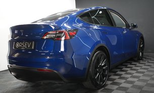 Tesla Model Y LONG RANGE AWD Comfort Suspension 20" Induction Alloys GROK AI 1 Owner VATQ 9