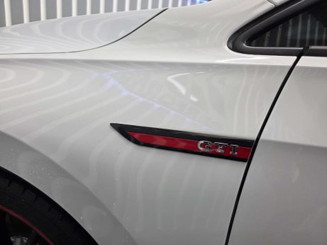 Volkswagen Golf 2.0 TSI GTI Clubsport 45 Hatchback 5dr Petrol DSG Euro 6 (s/s) (300 ps) 28