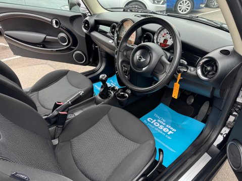 Mini Hatch ONE 35