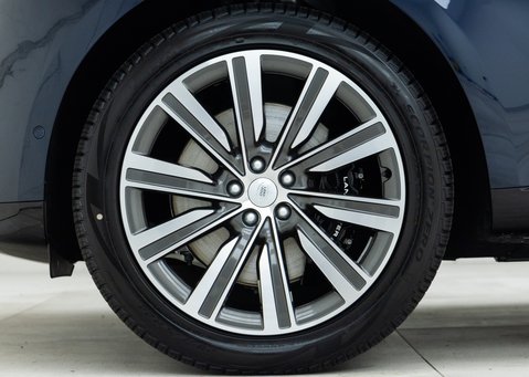 Land Rover Range Rover P510e Autobiography