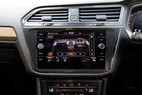 Volkswagen Tiguan Allspace LIFE TSI DSG 25