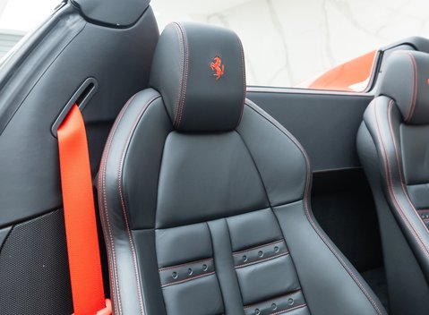 Ferrari 458 SPIDER 15