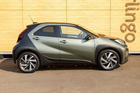 Toyota Aygo X VVT-I EDGE 11
