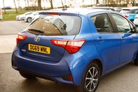 Toyota Yaris VVT-I ICON TECH 8