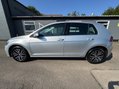 Volkswagen Golf SE TSI 6