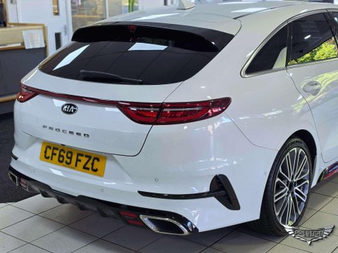 Kia Pro Ceed 1.6 T-GDi GT Shooting Brake DCT Euro 6 (s/s) 5dr 23