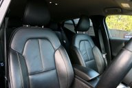 Volvo XC40 2.0 XC40 Inscription Pro B4 MHEV Auto 5dr 4