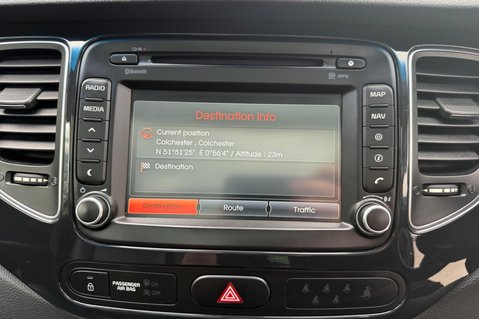 Kia Carens 3 SAT NAV ECODYNAMICS CRDI - PAN ROOF -7 SEATS -LEATHER - CRUISE -NEW MOT 44